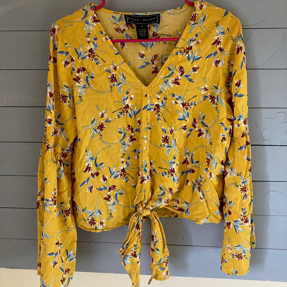 Polly and Esther size medium.